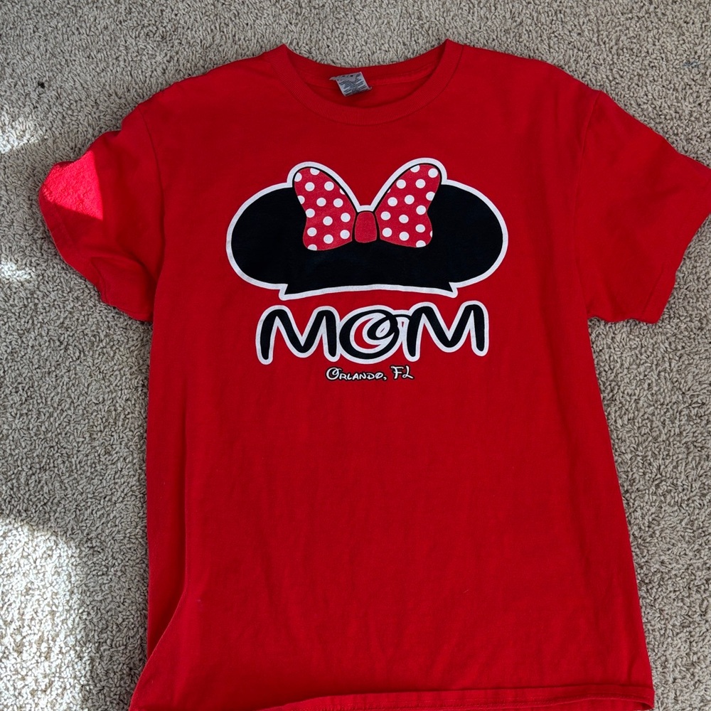 Disney Red Mom Minnie Mouse Tee